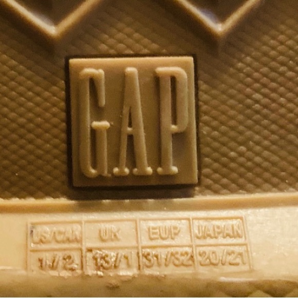 Winter boots ,size 1-2 kids good condition - Picture 4 of 5